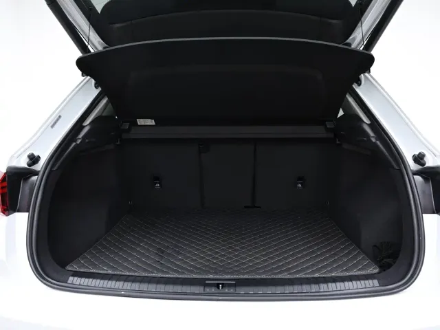 Audi Q3 — Фото автомобиля 7