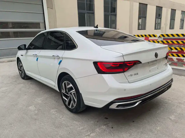 Volkswagen Sagitar — Фото автомобиля 7