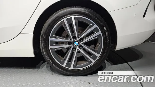 BMW 2-Series — Фото автомобиля 21