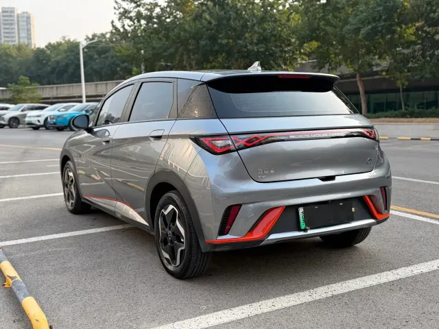 BYD Dolphin — Фото автомобиля 4