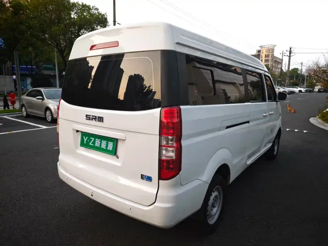 Shineray SRM Xinyuan New Energy Little Sea Lion EV — Фото автомобиля 14