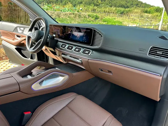 Mercedes-Benz GLE-Class — Фото автомобиля 12