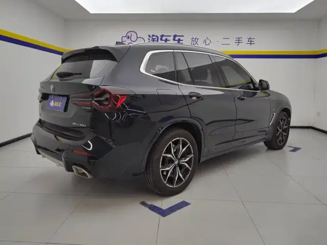 BMW X3 — Фото автомобиля 3