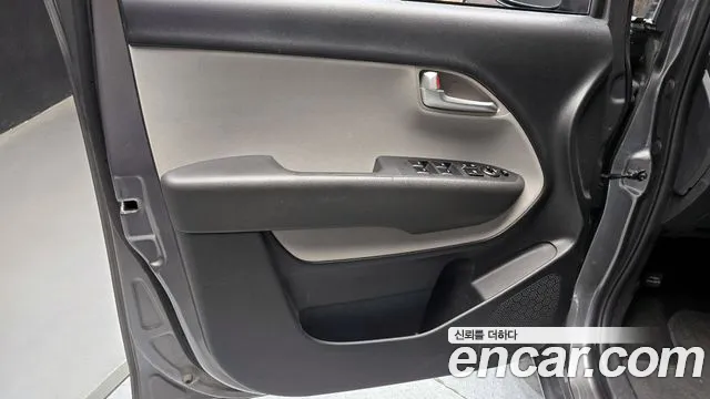 Kia RAY Новый Kia Ray Фургон — Фото автомобиля 23