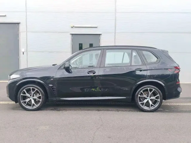 BMW X5 — Фото автомобиля 4