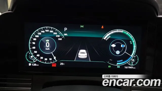 Hyundai Grandeur (New) Hybrid — Фото автомобиля 8