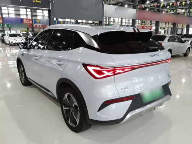 BYD Yuan PLUS — Фото автомобиля 4