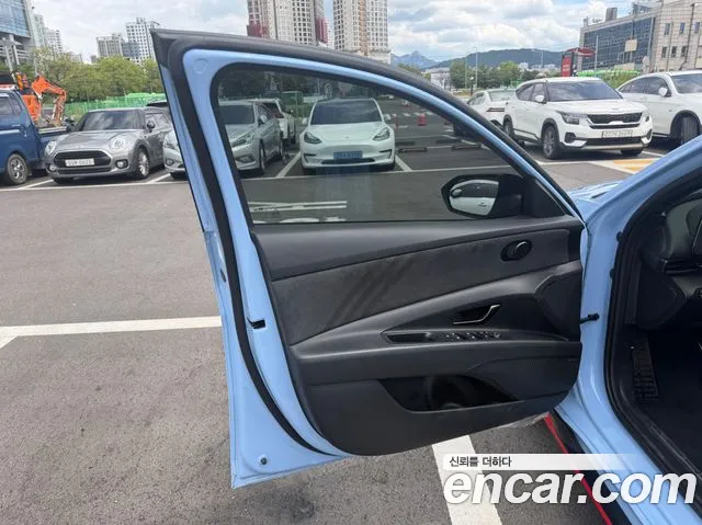 Hyundai Avante CN7 — Фото автомобиля 18