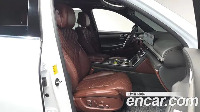 Genesis GV80 — Фото автомобиля 16