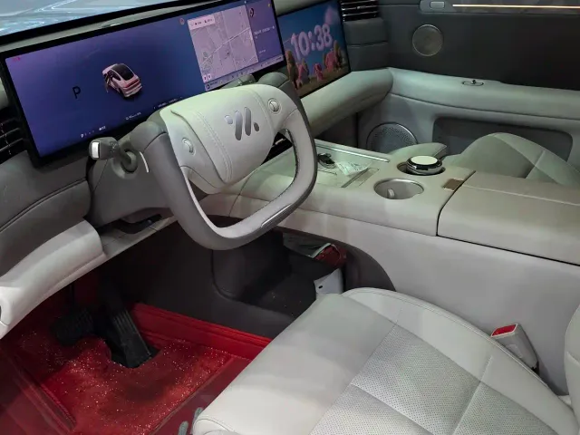 IM Motors LS6 — Фото автомобиля 8