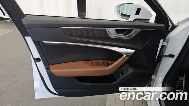 Audi A6 C8 — Фото автомобиля 13