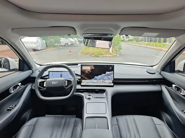 Geely Galaxy E5 — Фото автомобиля 7