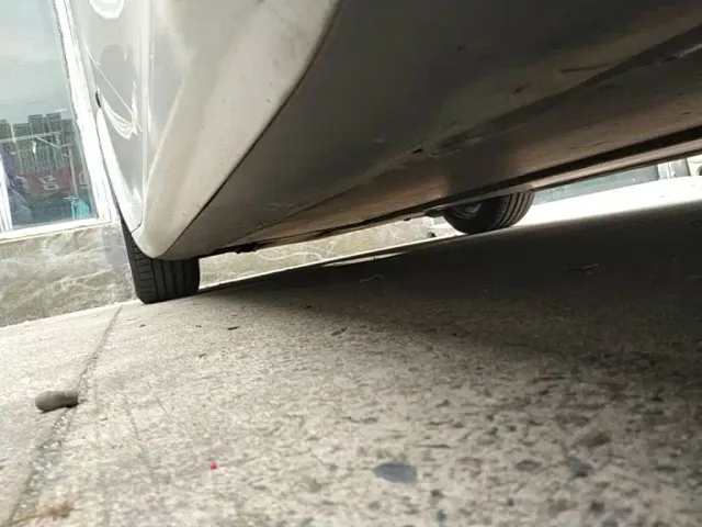 Tesla Model 3 — Фото автомобиля 21