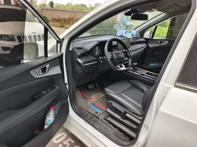 Wuling Jiachen — Фото автомобиля 13