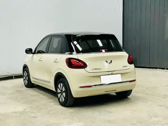 Wuling Bingo — Фото автомобиля 4