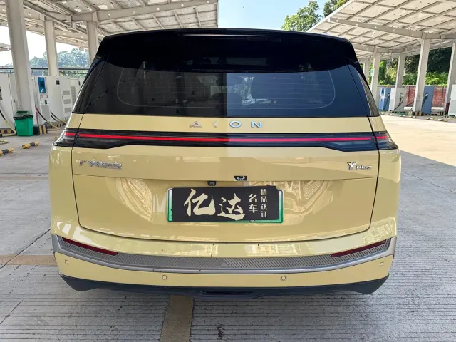 GAC Aion Y — Фото автомобиля 12