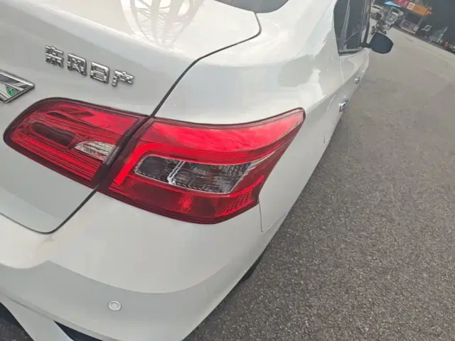 Nissan Sylphy — Фото автомобиля 7