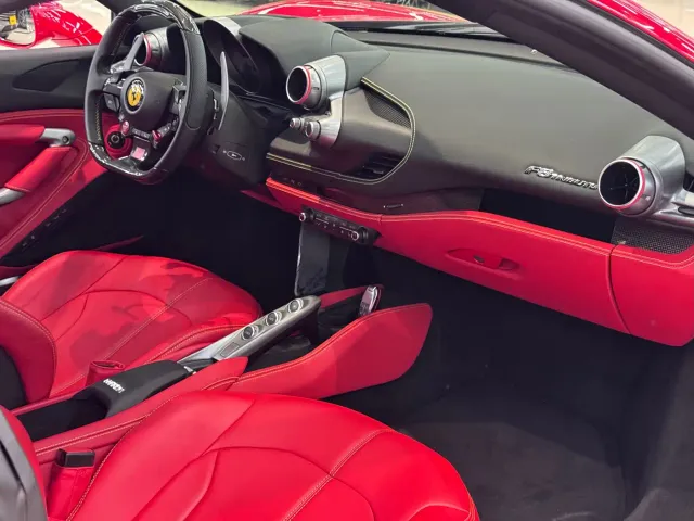Ferrari F8 — Фото автомобиля 5