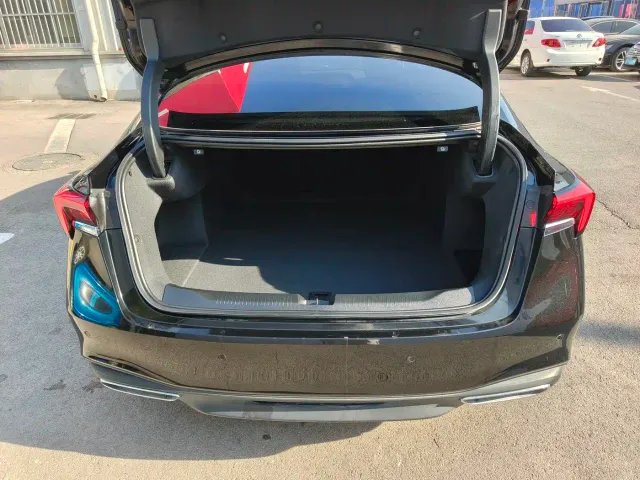 Buick LaCrosse — Фото автомобиля 15