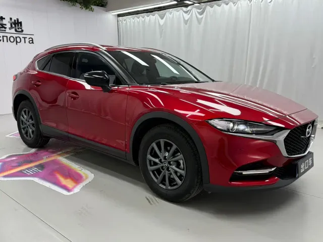 Mazda CX-4 — Фото автомобиля 3
