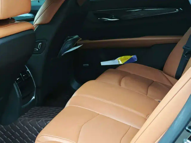 Cadillac CT6 — Фото автомобиля 10