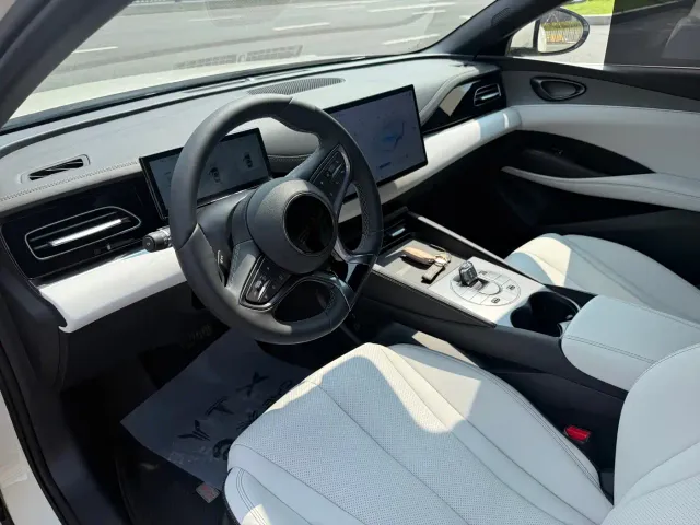 BYD Seal 06 — Фото автомобиля 10