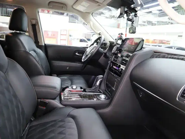 Nissan Patrol — Фото автомобиля 19