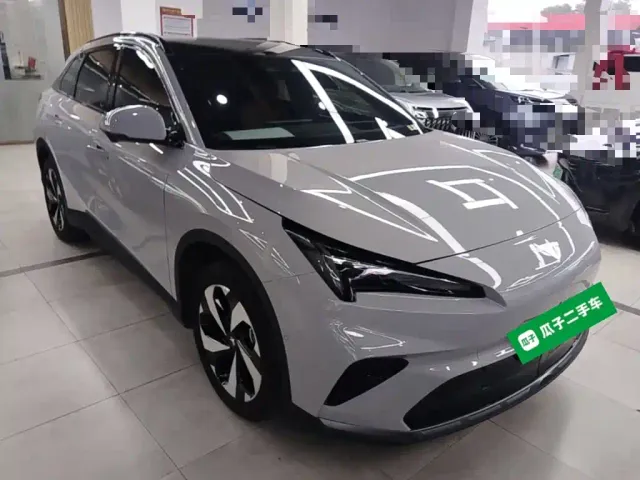 Arcfox Alpha T5 — Фото автомобиля 3