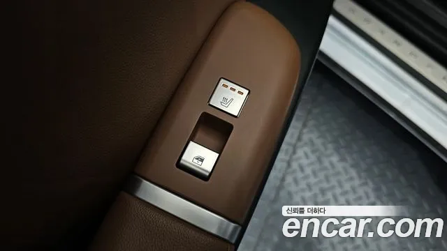 Hyundai Grandeur GN7 — Фото автомобиля 17