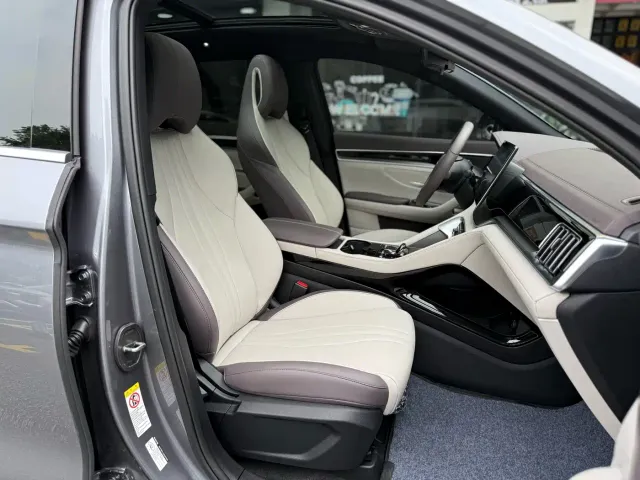 BYD Song PLUS — Фото автомобиля 12