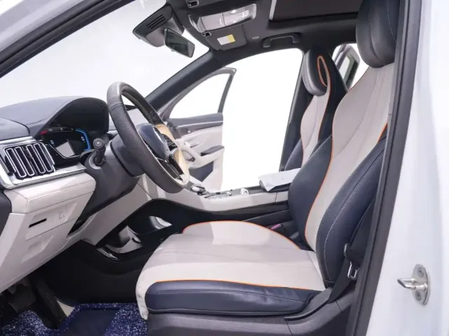 BYD Song PLUS — Фото автомобиля 24
