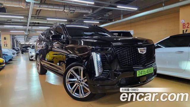 Cadillac Escalade Generation 5 — Фото автомобиля 15