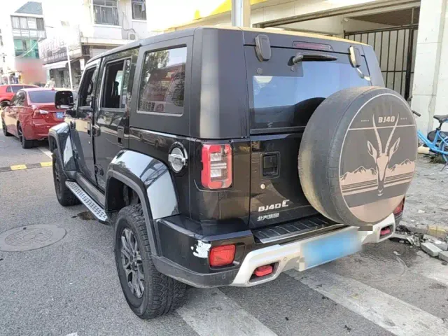 BAIC BJ40 — Фото автомобиля 4