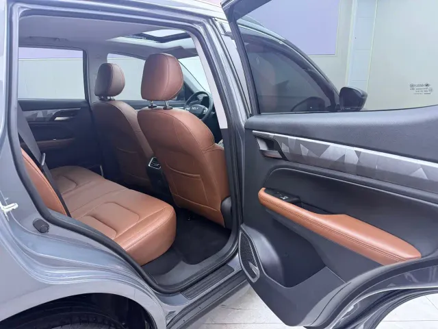 Geely Vision X6 — Фото автомобиля 20