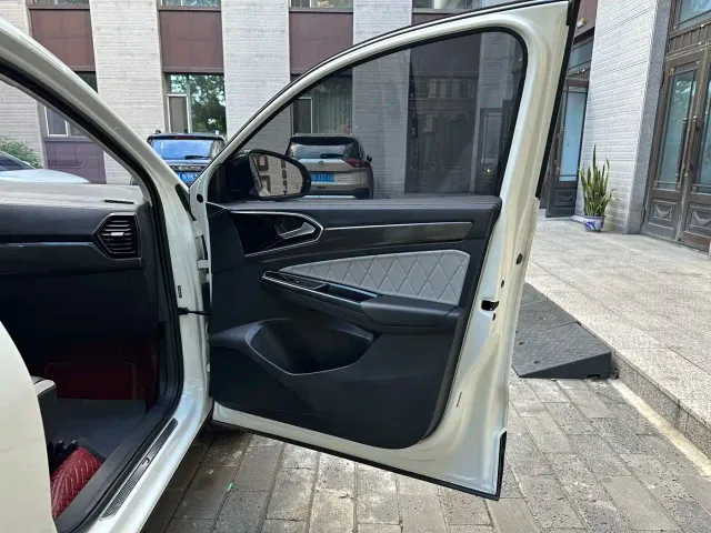 Jetta VS7 — Фото автомобиля 22