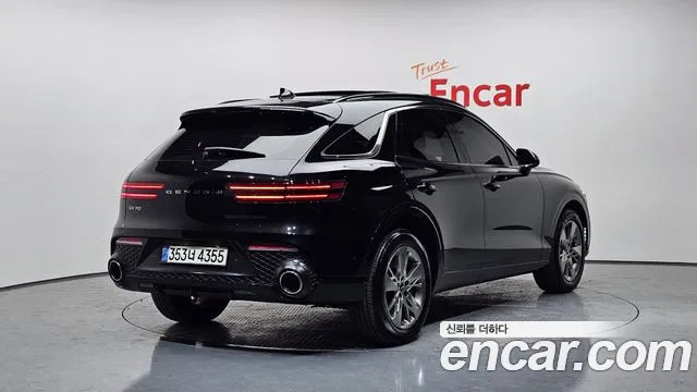 Genesis GV70 2.5T Бензин 2WD — Фото автомобиля 2