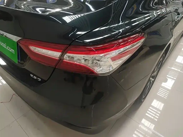 Toyota Camry — Фото автомобиля 7