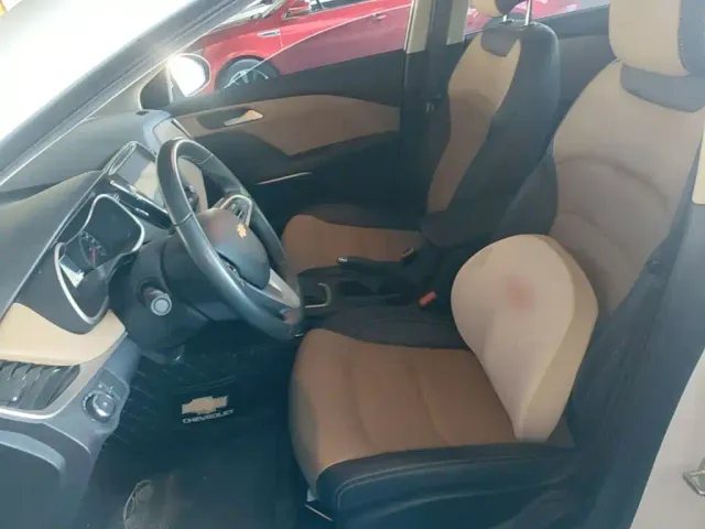 Chevrolet Monza — Фото автомобиля 14