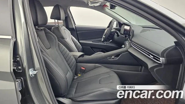Hyundai AVANTE Новый Avante (CN7) — Фото автомобиля 11