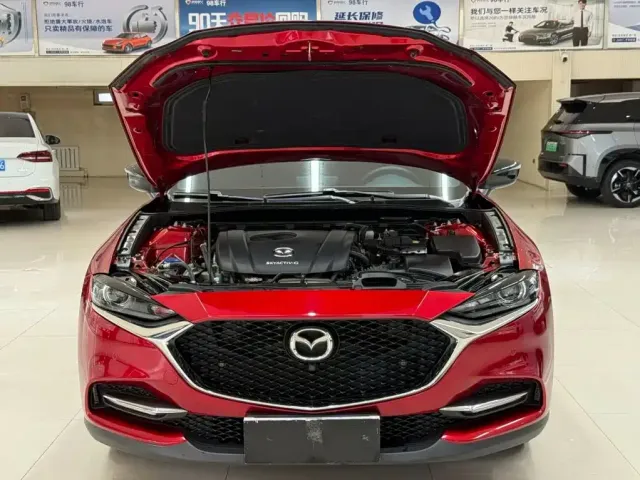 Mazda CX-4 — Фото автомобиля 7