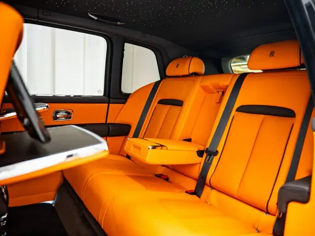 Rolls-Royce Cullinan — Фото автомобиля 11