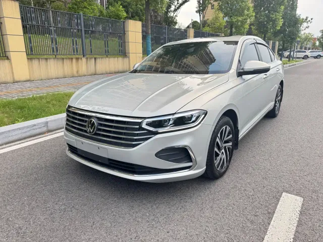 Фотография автомобиля — Volkswagen Lavida