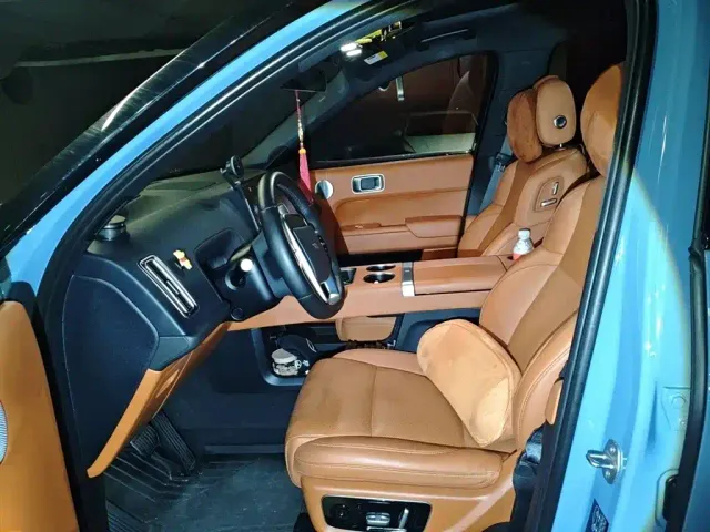 Li Auto L9 — Фото автомобиля 7
