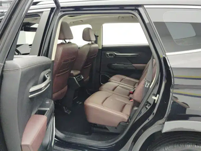 Geely Haoyue — Фото автомобиля 11