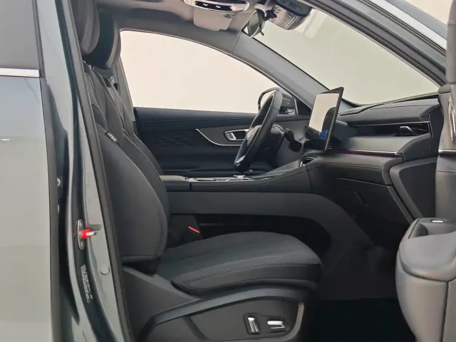 Chery Tiggo 8 PLUS — Фото автомобиля 9