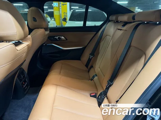 BMW 3 Series G20 — Фото автомобиля 11