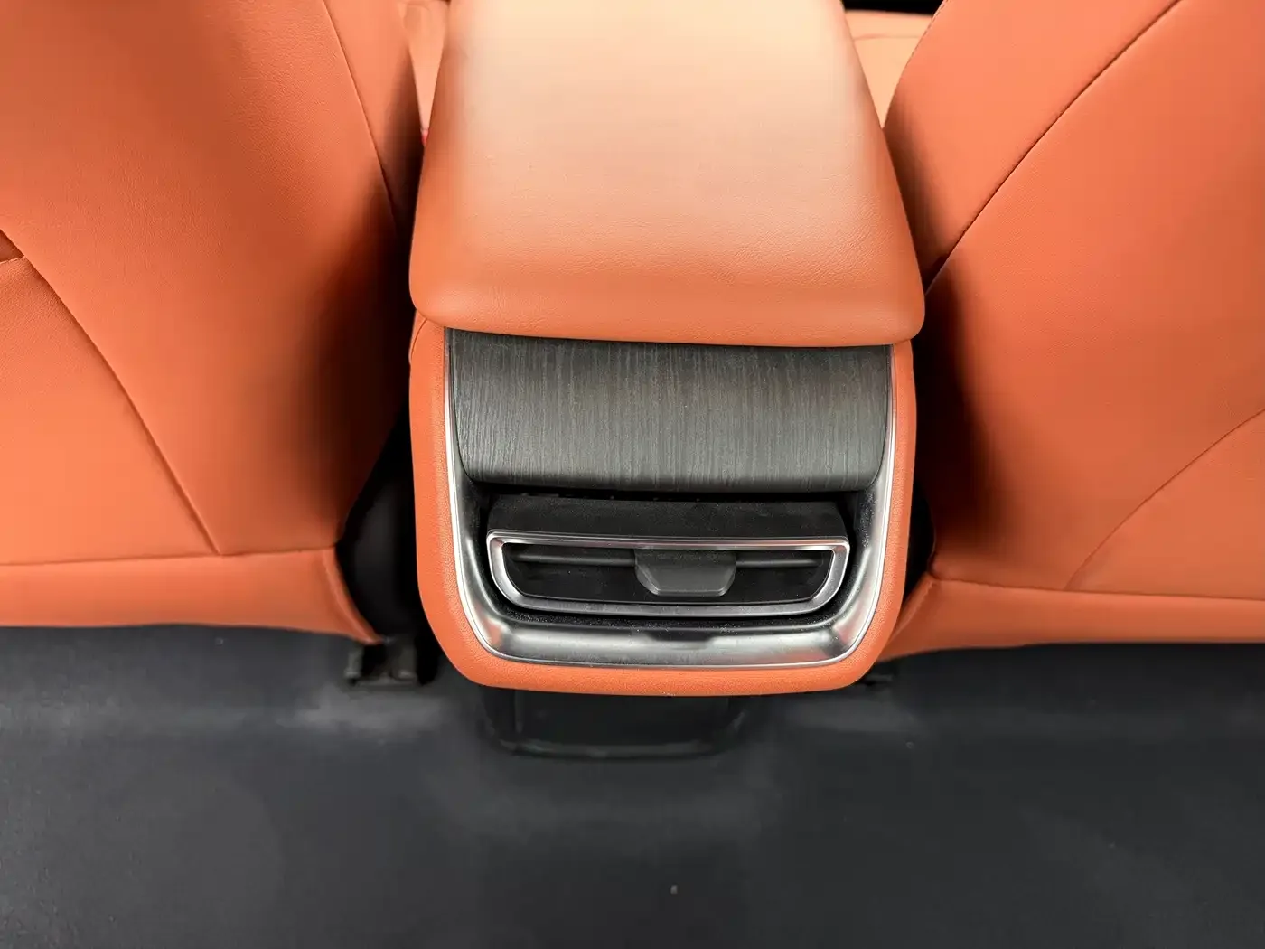 Changan Changan CS75 PLUS 2025 4th Gen 1.5T New Blue Whale Smart Premium — Фото автомобиля 17