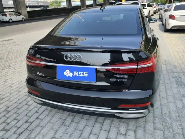 Audi A6L — Фото автомобиля 4