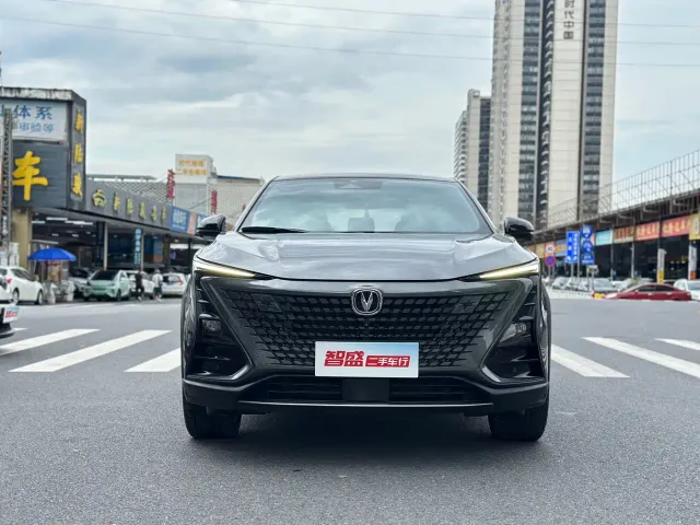 Changan UNI-T — Фото автомобиля 2