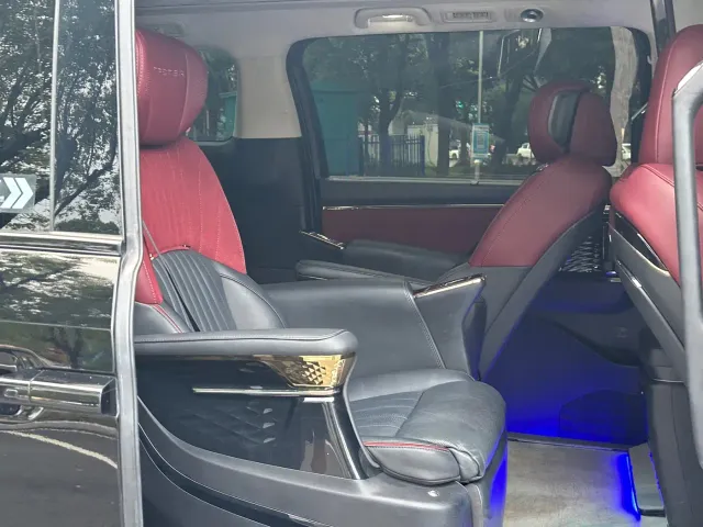 GAC Trumpchi E9 — Фото автомобиля 8